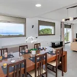 Villa Palmbeach By Interhome