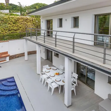 Willa Palmbeach By Interhome *